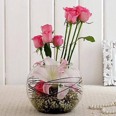 Blissful Roses and Lilies Vase Arrangement