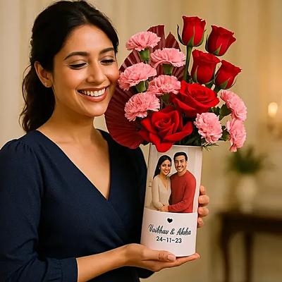 Rosy Anniversary Blooms in Elegant Vase
